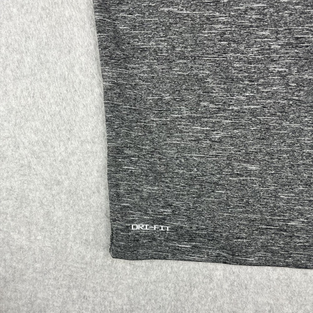 Nike Swim Dri Fit Shirt Mens Medium Gray Sleeveless Active UPF 40 Team $46 - Picture 6 of 14